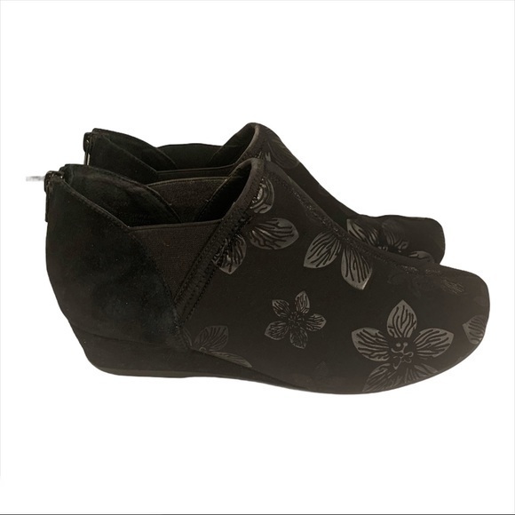 Easies CROWNE COMFORTEUR wedge Booties Teacup 8.5W - Picture 6 of 8